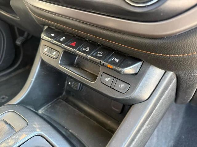 2021 GMC Canyon 4WD Crew Cab Short Box AT4 - Leather