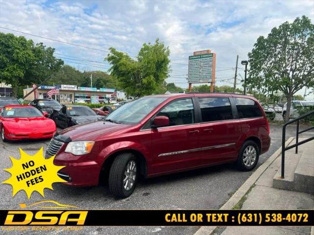 2013 Chrysler Town & Country Touring