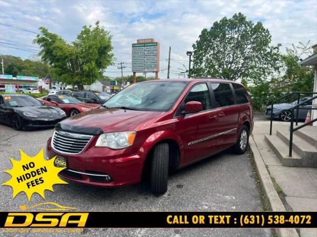 2013 Chrysler Town & Country Touring