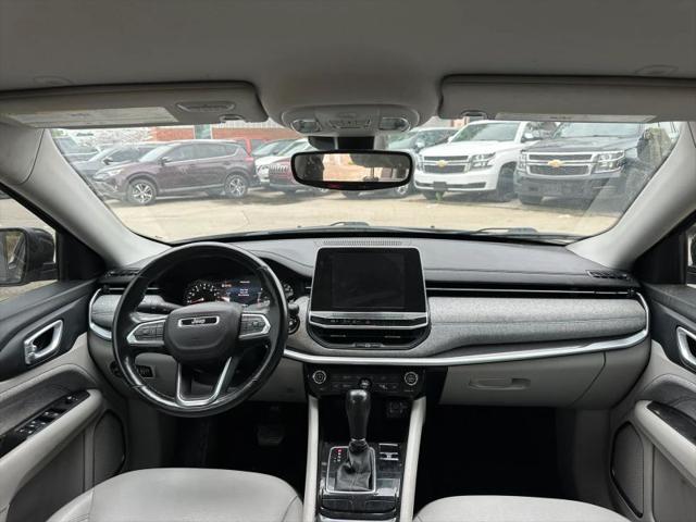 2022 Jeep Compass Latitude FWD