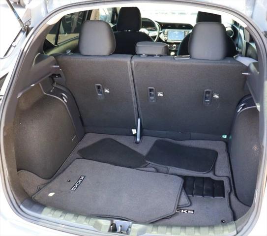 2023 Nissan Kicks SV Xtronic CVT