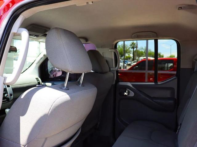 2021 Nissan Frontier Crew Cab SV 4x2
