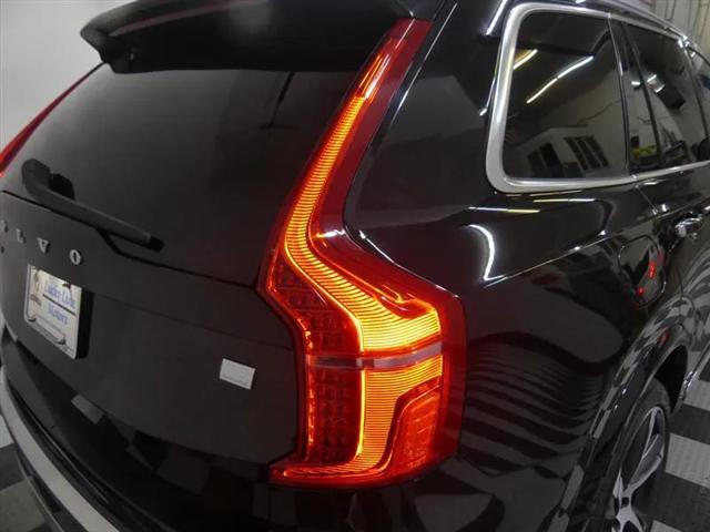 2021 Volvo XC90 Recharge T8 Inscription 7 Passenger