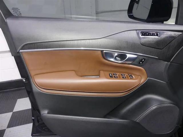 2021 Volvo XC90 Recharge T8 Inscription 7 Passenger