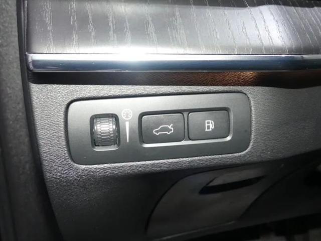 2021 Volvo XC90 Recharge T8 Inscription 7 Passenger