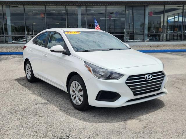 2019 Hyundai Accent SE