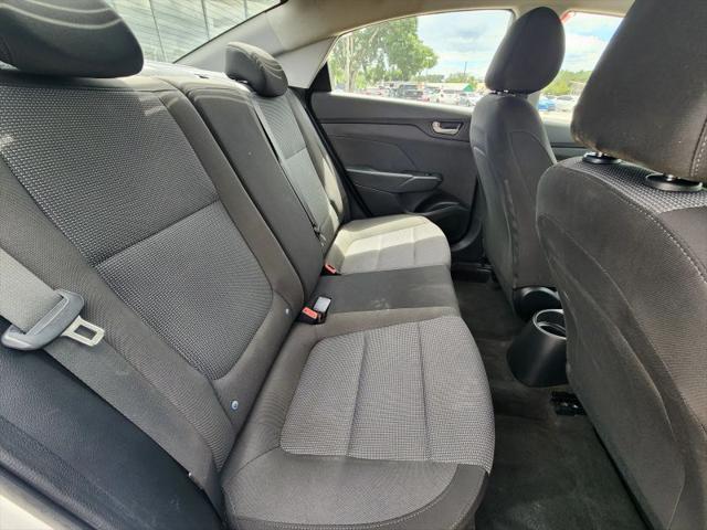 2019 Hyundai Accent SE