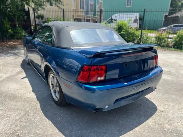 2000 Ford Mustang GT