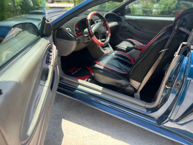 2000 Ford Mustang GT