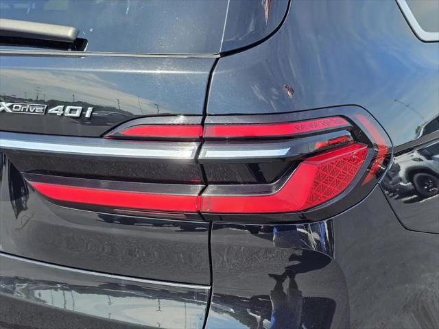 2025 BMW X7 xDrive40i