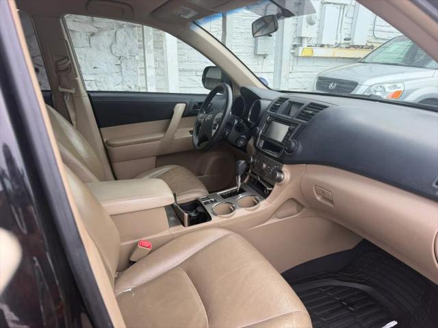 2013 Toyota Highlander Base Plus