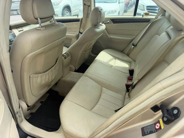 2005 Mercedes-Benz C 240 Luxury