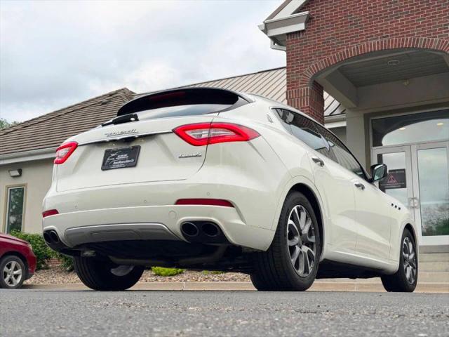 2017 Maserati Levante Base