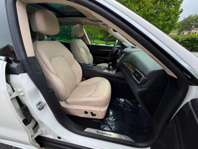 2017 Maserati Levante Base