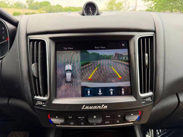 2017 Maserati Levante Base