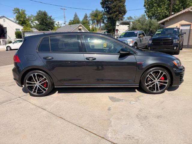 2017 Volkswagen Golf GTI Sport 4-Door