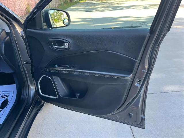 2018 Jeep Compass Latitude FWD