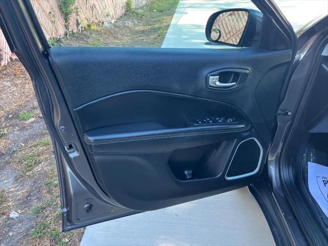 2018 Jeep Compass Latitude FWD