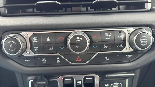 2024 Jeep Gladiator Sport