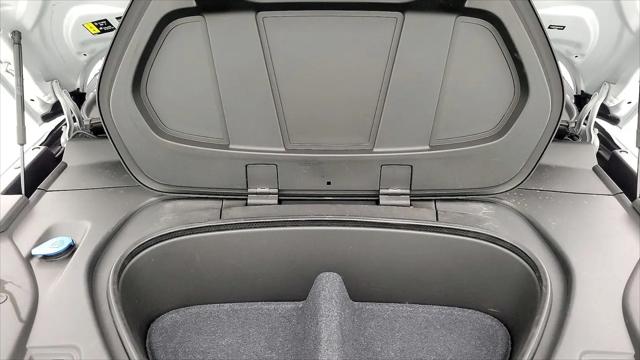 2022 Volvo XC40 Recharge Pure Electric P8 Twin Plus