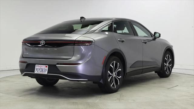 2026 Toyota Crown XLE