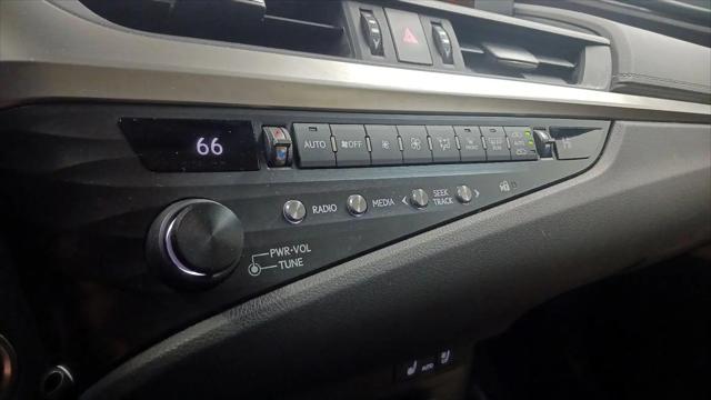 2019 Lexus ES 350 F SPORT