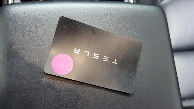2021 Tesla Model 3 Standard Range Plus Rear-Wheel Drive