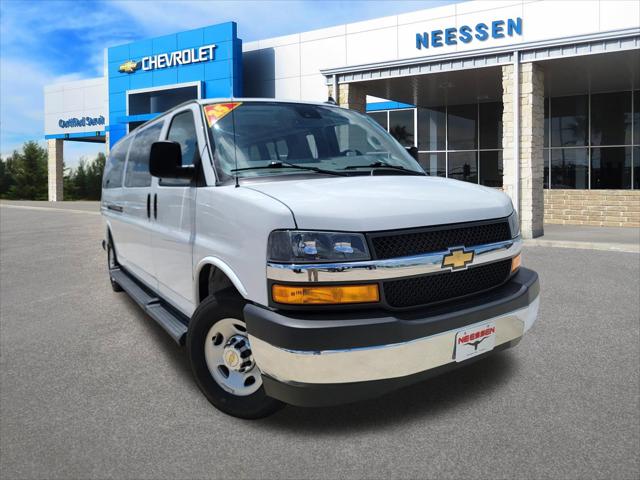 2025 Chevrolet Express Passenger RWD 3500 Extended Wheelbase LT for sale in Kingsville, TX