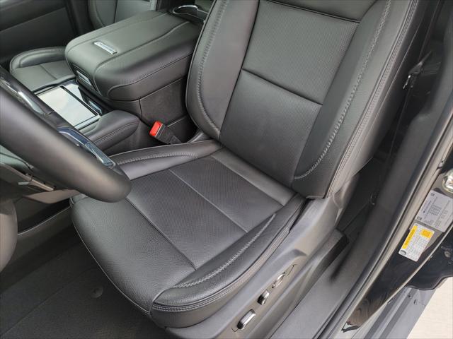 2025 GMC Yukon 4WD Denali