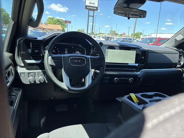 2025 GMC Sierra 2500HD 4WD Crew Cab Standard Bed SLE