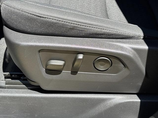 2025 GMC Sierra 2500HD 4WD Crew Cab Standard Bed SLE