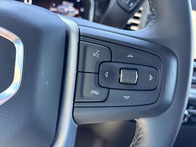 2025 GMC Sierra 2500HD 4WD Crew Cab Standard Bed SLE