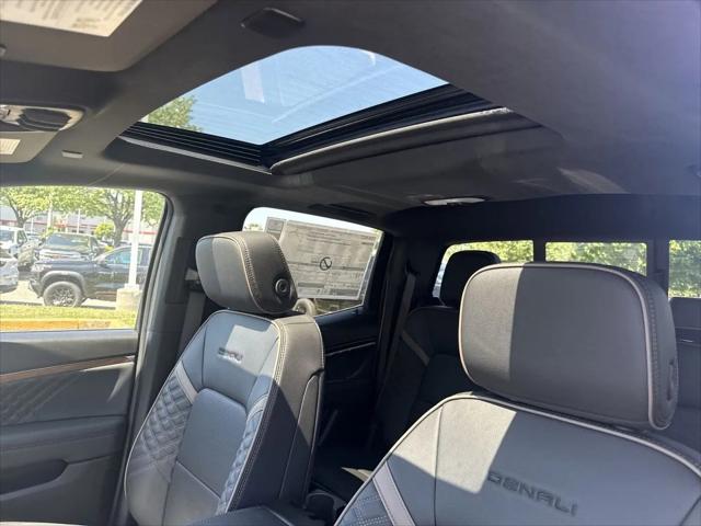 2026 GMC Canyon Denali, 4WD