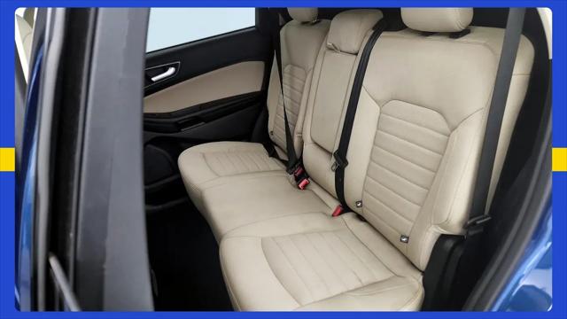 2022 Ford Edge SE