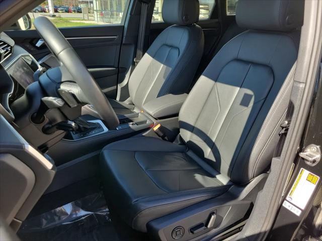 2022 Audi Q3 Premium 45 TFSI S line quattro Tiptronic