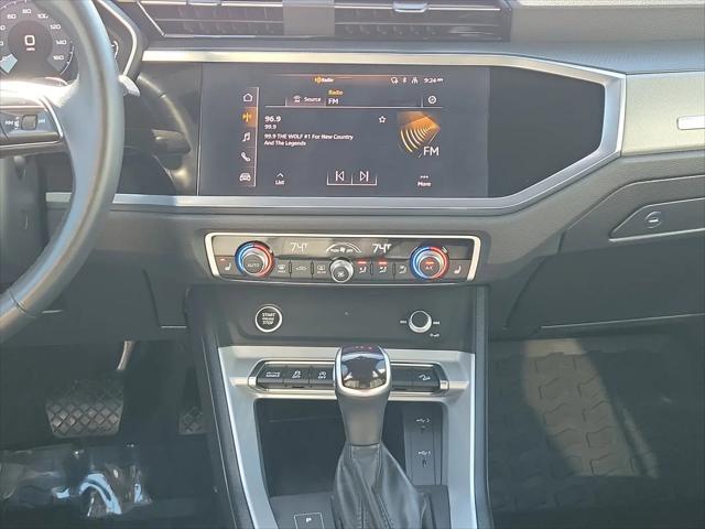 2022 Audi Q3 Premium 45 TFSI S line quattro Tiptronic