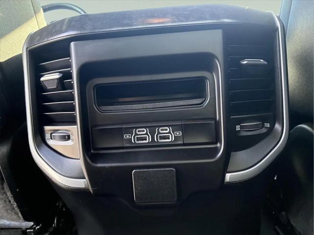 2023 Ram 1500 Big Horn Crew Cab 4x4 5'7" Box