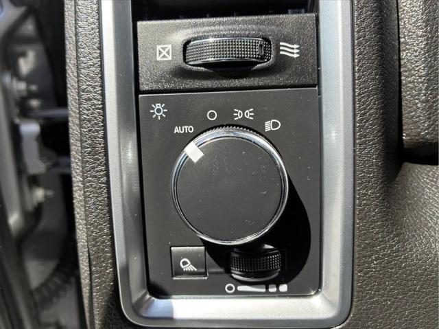 2022 Ram 1500 Classic Warlock Quad Cab 4x4 6'4" Box