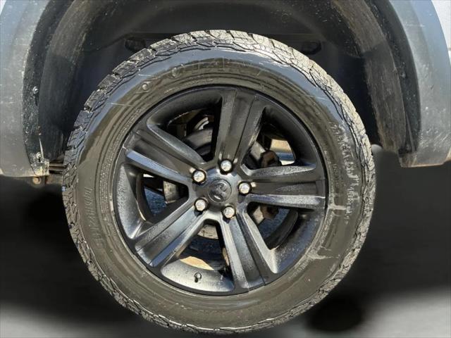 2022 Ram 1500 Classic Warlock Quad Cab 4x4 6'4" Box