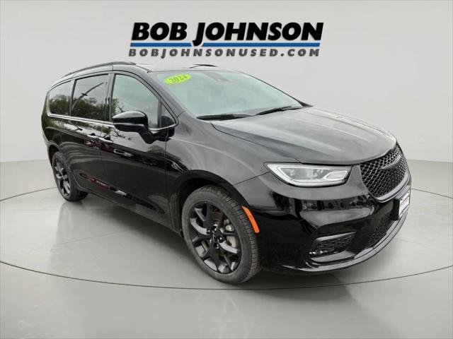 2024 Chrysler Pacifica Limited AWD for sale in Watertown, NY