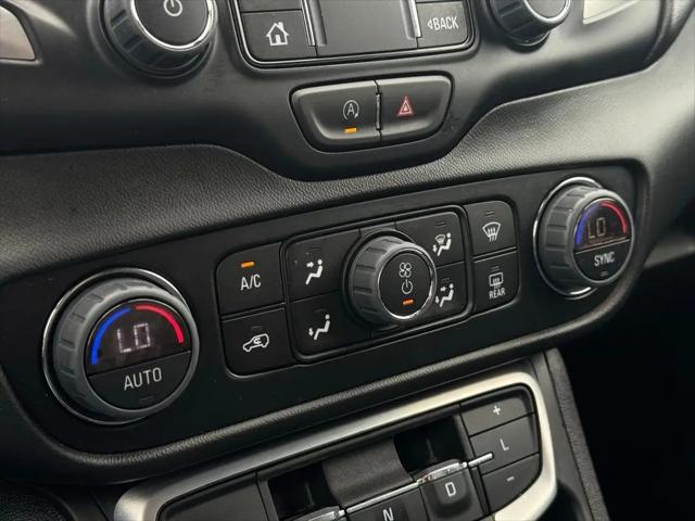 2024 GMC Terrain FWD SLT