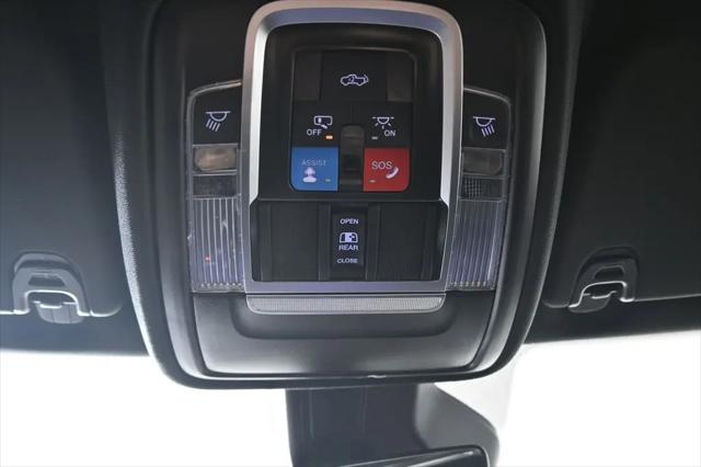 2025 Ram 1500 Laramie Crew Cab 4x4 5'7" Box