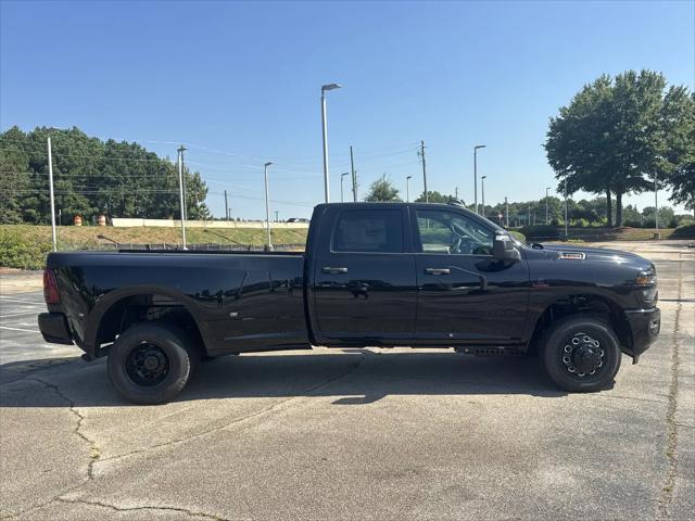 2026 Ram 3500 Big Horn Crew Cab 4x4 8 Box