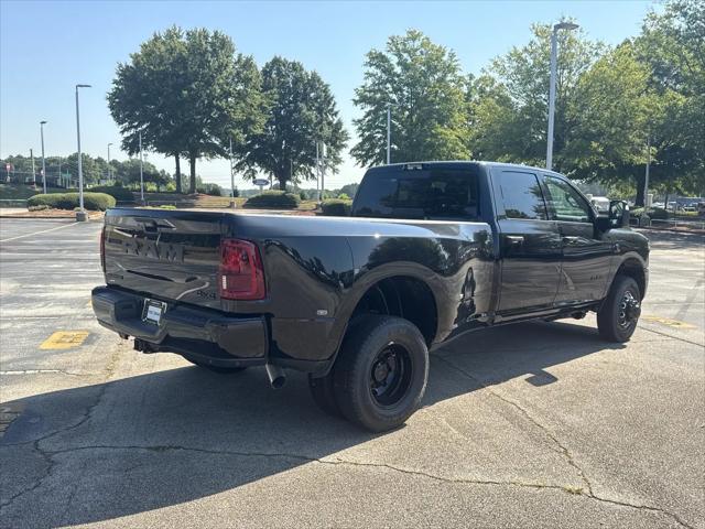 2026 Ram 3500 Big Horn Crew Cab 4x4 8 Box