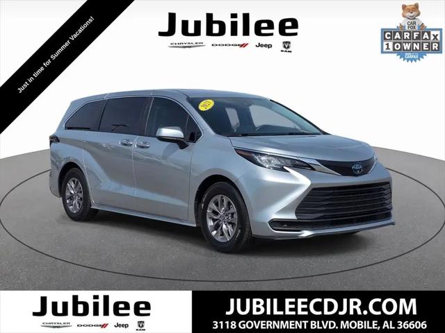 2023 Toyota Sienna LE for sale in Mobile, AL