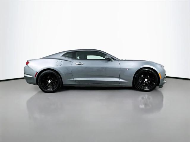 2022 Chevrolet Camaro RWD Coupe 1LT