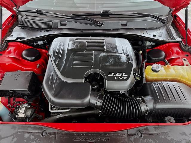 2016 Dodge Charger SXT