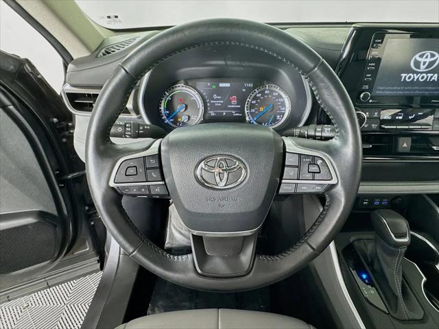 2022 Toyota Highlander Hybrid XLE