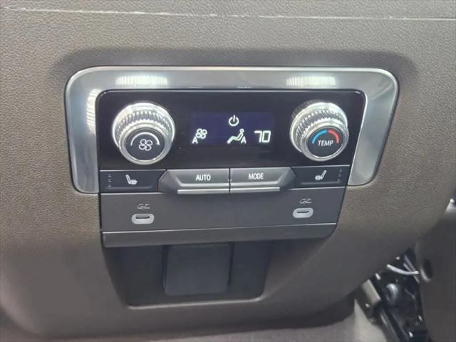 2024 GMC Yukon 4WD SLT
