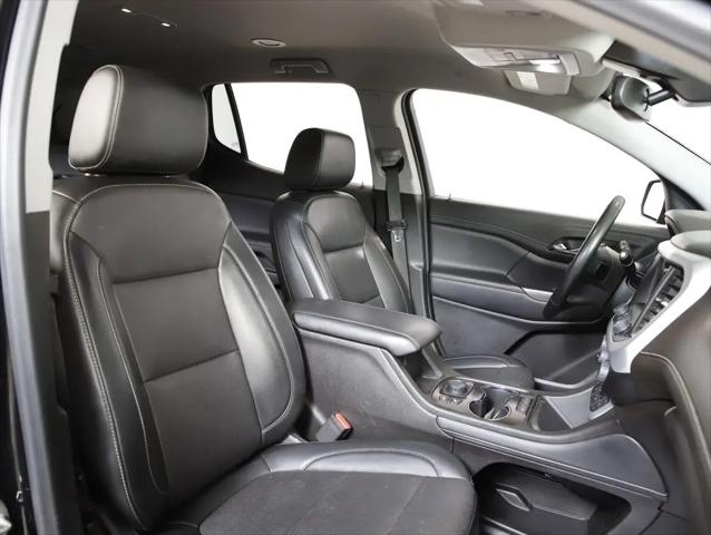 2023 GMC Acadia AWD SLT
